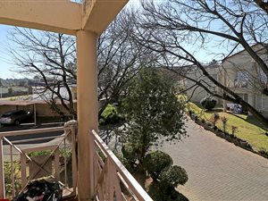 2 Bed Apartment in Rembrandt Park