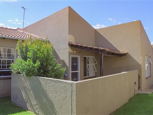 3 Bedroom Townhouse in Meyersdal