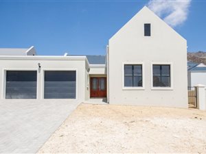 3 Bed House in Admirals Park