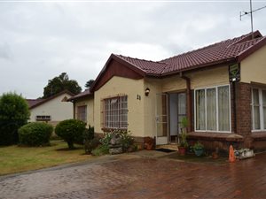 4 Bed House in Hurlyvale