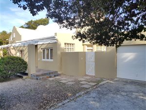 4 Bed House in Westcliff