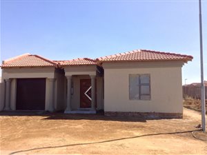 3 Bed House in Vanderbijlpark CE4