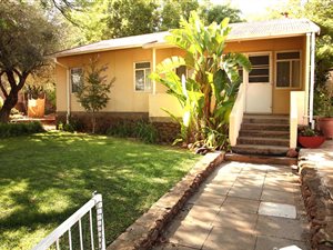 4 Bed House in Vanderkloof