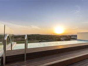 3 Bed Apartment in Ballito Commercial District