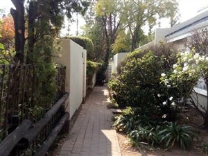 3 Bed Townhouse in Bordeaux