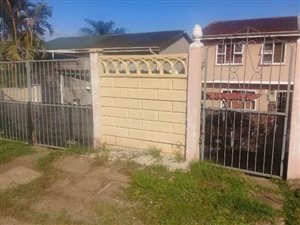 3 Bed Duplex in Newlands East