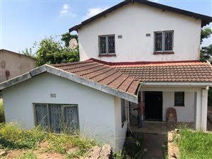 4 Bed House in Crossmoor
