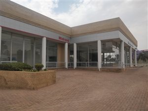 1500 m² Industrial space in Halfway House