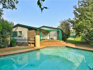 4 Bed House in Franklin Roosevelt Park