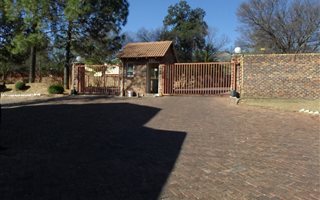 3 Bedroom Townhouse in Buccleuch