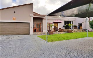 5 Bedroom House in Wellway Park