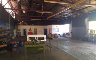 338 m² Industrial space in Alrode