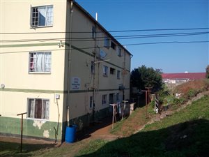 2 Bed Apartment in Eastbury