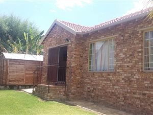 3 Bed Cluster in Wilgeheuwel