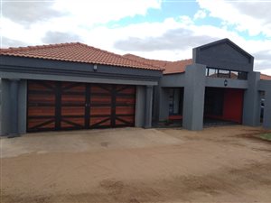 3 Bed House in Fauna Park