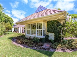 4 Bed House in Die Boord