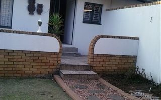 4 Bedroom House in Sunset Park