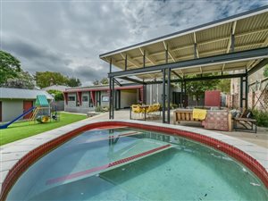 4 Bed House in Parkview