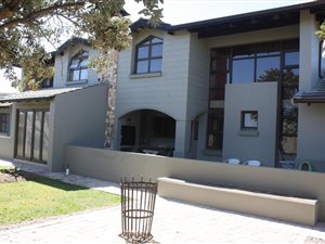 3 Bed House in Hartenbos Landgoed