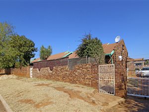 2 Bed Simplex in Birch Acres