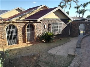 3 Bed House in Suiderberg