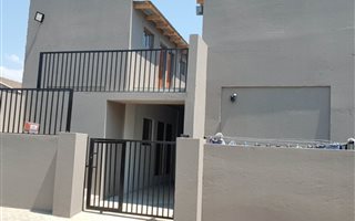 20 Bedroom House in Ivory Park