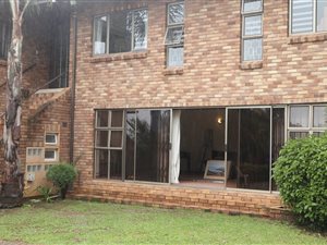 2 Bed Garden Cottage in Town Bush Valley