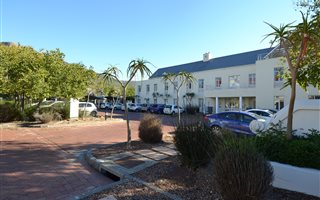 1720 m² Office Space in Paarl