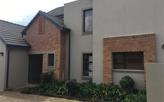 4 Bedroom Duplex in White River