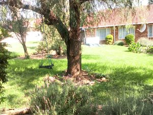 3 Bed House in The Reeds