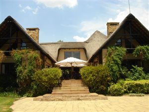 7 Bed House in Miravaal