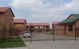 3 Bedroom Apartment in Witfield