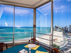 2 Bed Apartment in Strand Central