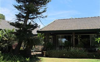 4 Bedroom House in Floracliffe