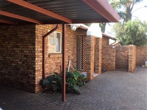 2 Bed Simplex in Highveld