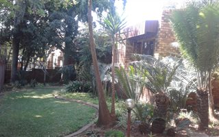 4 Bedroom House in Ninapark