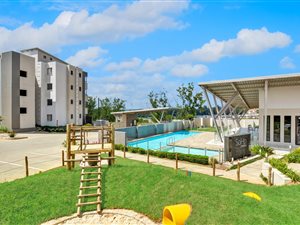 2 Bed Apartment in Broadacres