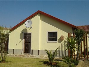 3 Bed House in Vosloorus