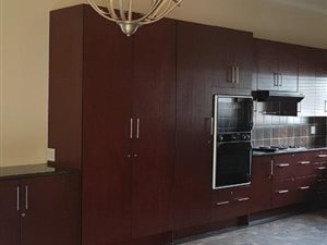 3 Bed House in Highveld