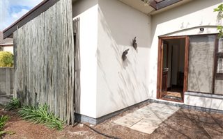 1 Bedroom Apartment in Oakglen