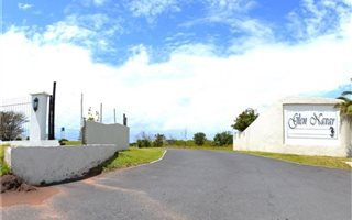 1.3 ha Land available in Glen Eden