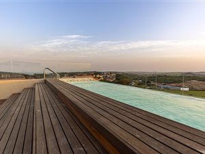 1 Bed Apartment in Ballito Commercial District