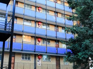 2 Bedroom Apartment in Sunnyside