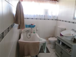 2 Bedroom Townhouse in Lyttelton Manor