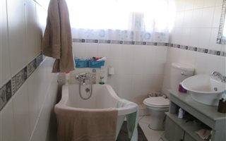 2 Bedroom Townhouse in Lyttelton Manor