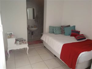 1 Bed Garden Cottage in Norwood