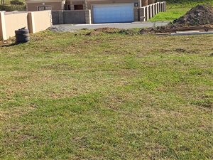 452 m² Land available in Gonubie