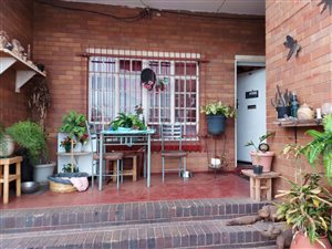 2 Bed Apartment in West Village