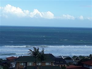 726 m² Land available in Outeniqua Strand