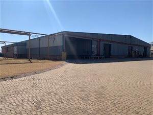 3345 m² Industrial space in Rosslyn